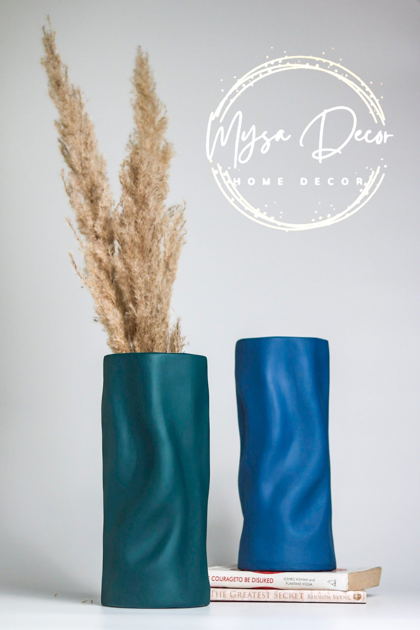 Customisable Crumpled Vase.